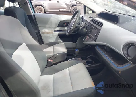 2012 Toyota Prius C Three из США, поврежденный, VIN JTDKDTB37C1015454